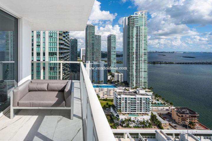 Bay House condo