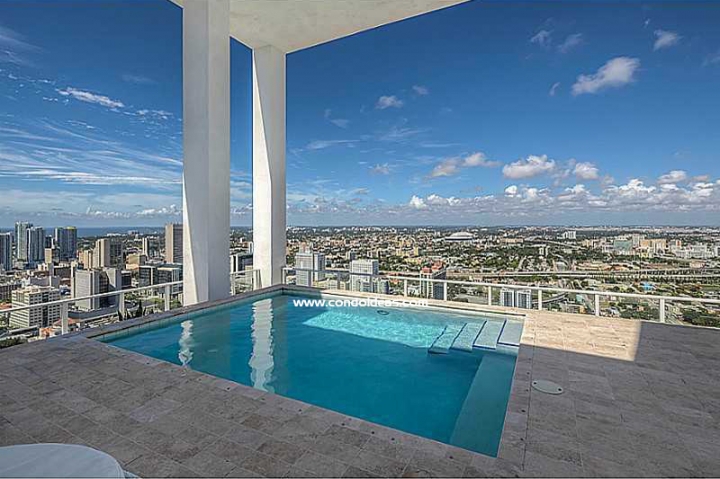 Ten Museum Park condo