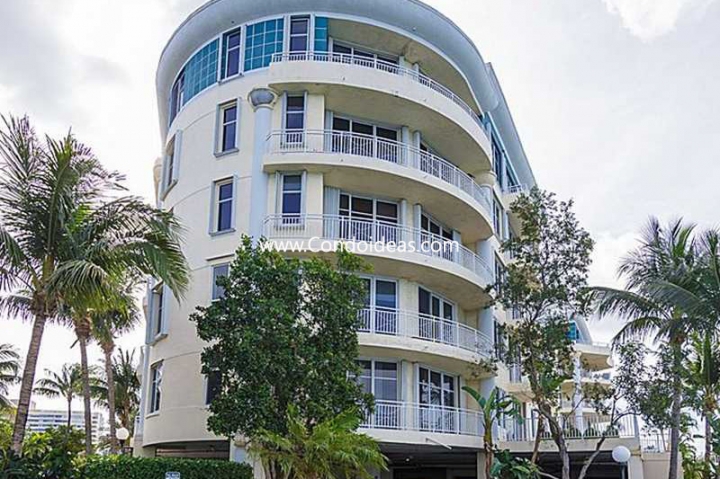 The Vistas condo