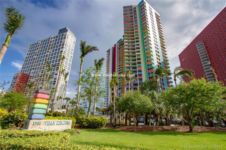 Villa Regina condo