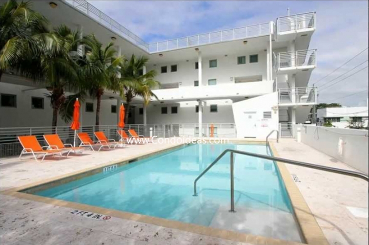 Absolut Lofts condo