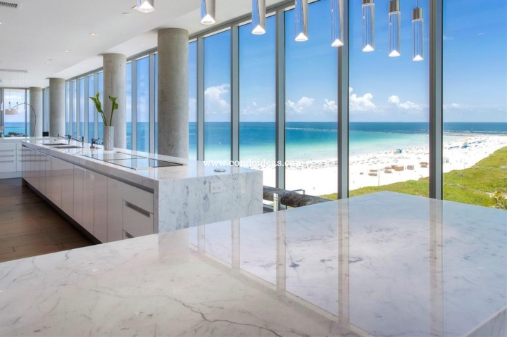 321 Ocean Drive condo