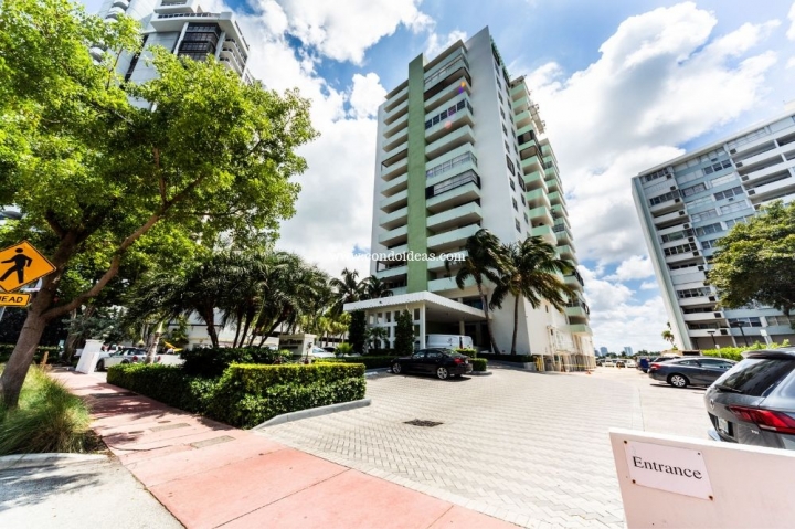 5 Island Ave. condo